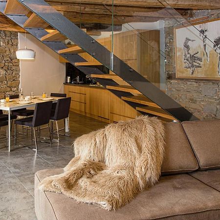Aldila Art Rooms, Apartment And Vacation House Шмартно Екстериор снимка