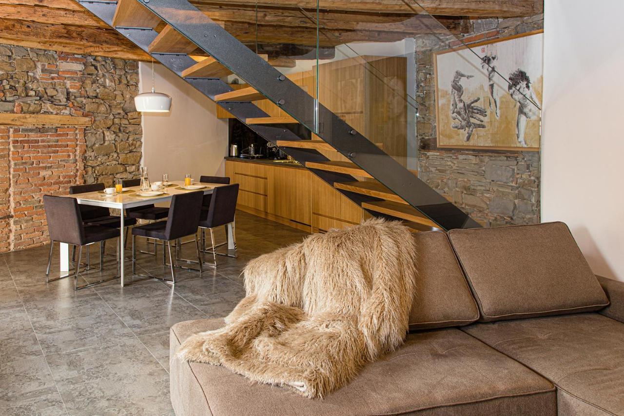 Aldila Art Rooms, Apartment And Vacation House Шмартно Екстериор снимка