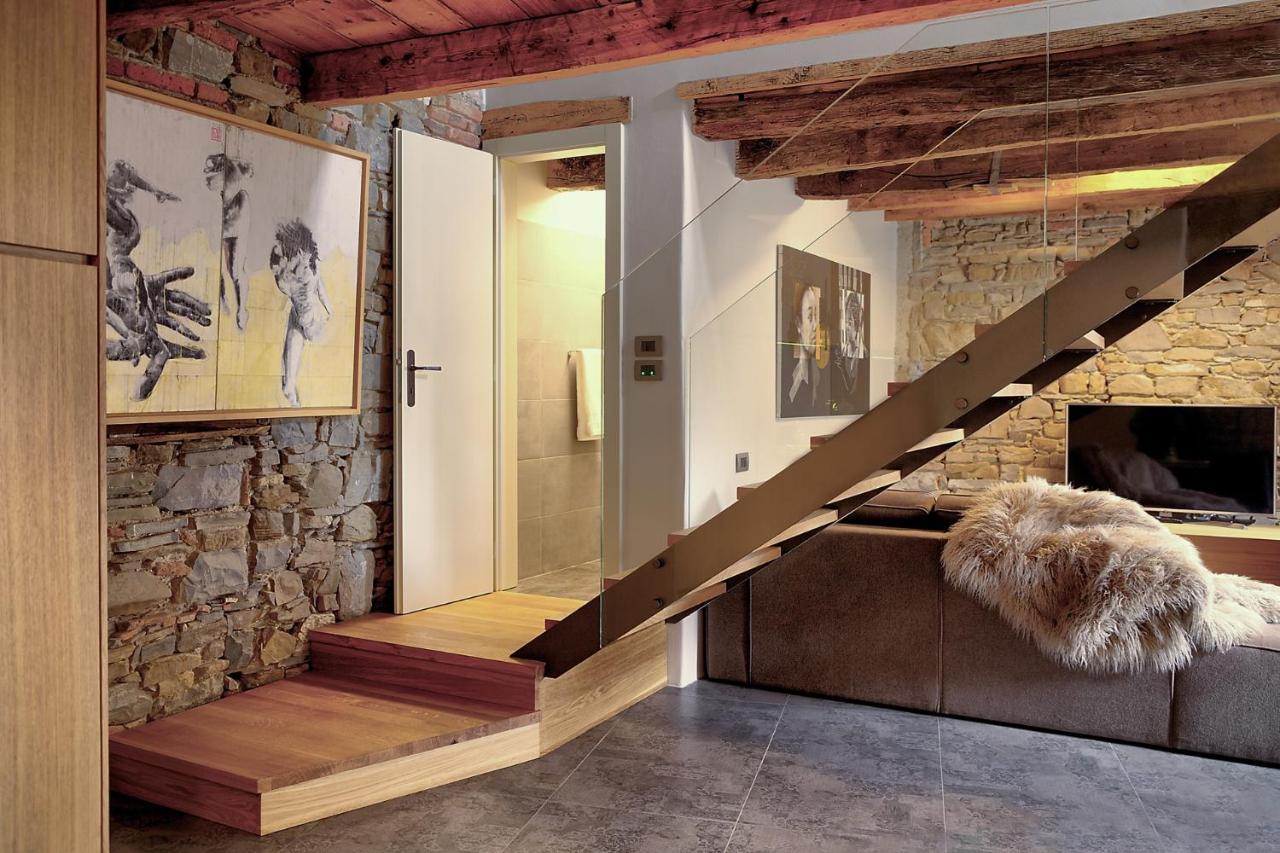 Aldila Art Rooms, Apartment And Vacation House Шмартно Екстериор снимка