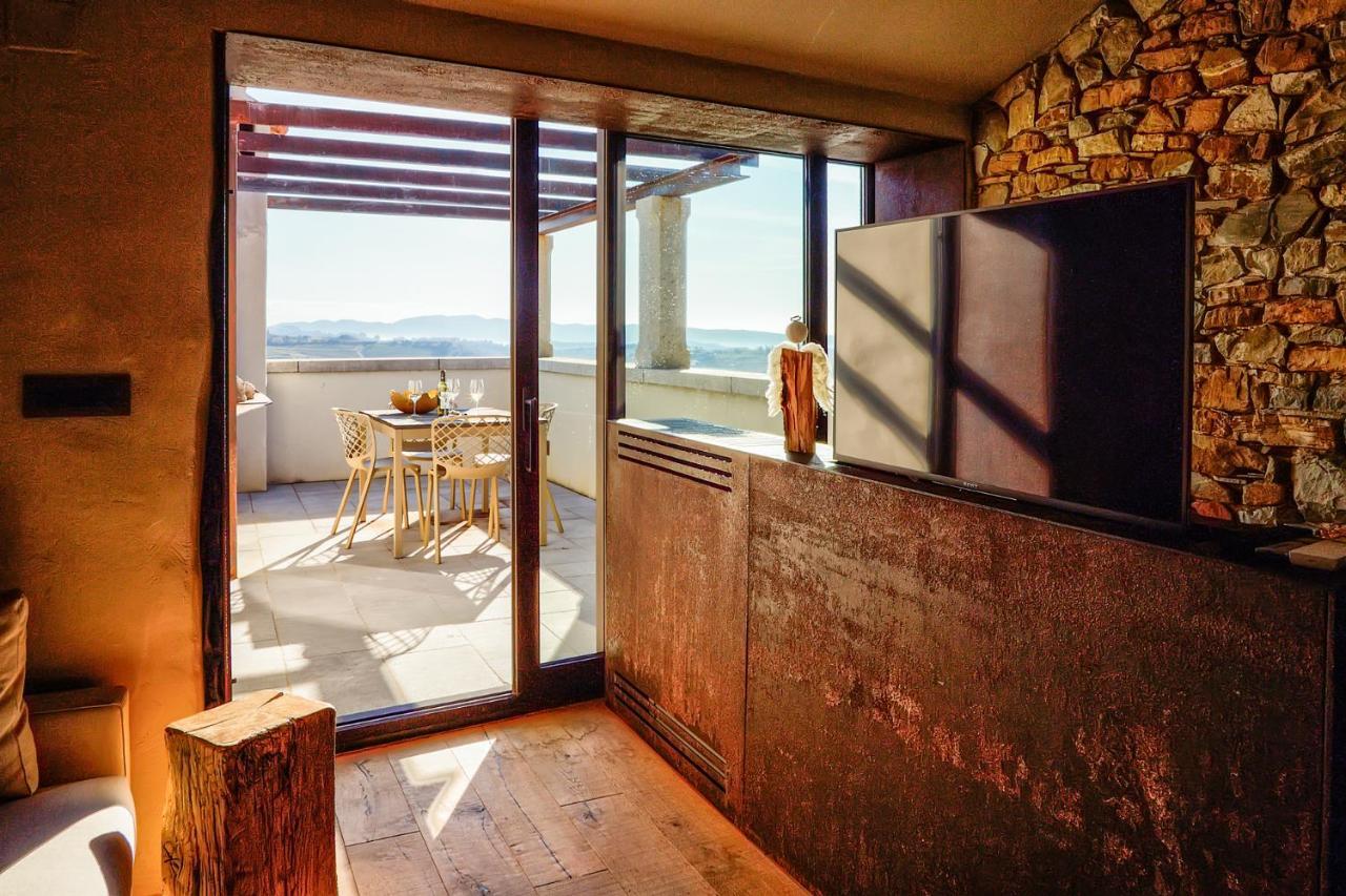 Aldila Art Rooms, Apartment And Vacation House Шмартно Екстериор снимка